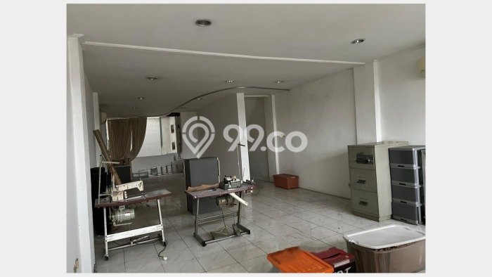 Ruko bagus disewakan di Gambir Jakarta Pusat dengan LB 375m2 harga sewa terbaik Ruko bagus disewakan di Gambir Jakarta Pusat dengan LB 375m2 harga sewa terbaik