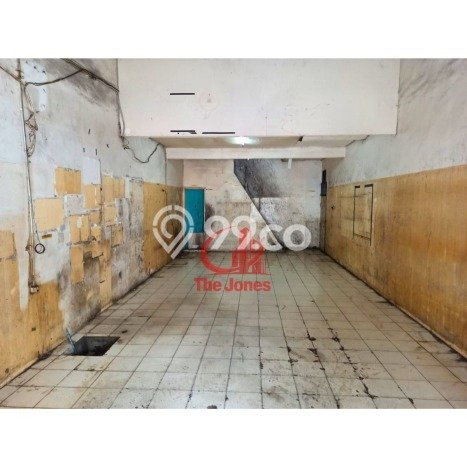 Ruko disewakan lokasi strategis Palmerah Jakarta Barat 81m2 Ruko disewakan lokasi strategis Palmerah Jakarta Barat 81m2