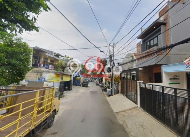 Unit Ruko Paling Strategis di Tebet Jakarta Selatan dengan LB 320m2 Unit Ruko Paling Strategis di Tebet Jakarta Selatan dengan LB 320m2