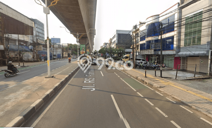 Ruko Disewa di Jakarta Selatan dengan LB 625m2 Area Komersial Ramai Ruko Disewa di Jakarta Selatan dengan LB 625m2 Area Komersial Ramai