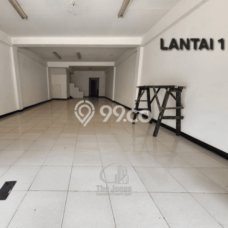 Unit Komersial Disewakan di Jakarta Barat Kawasan Strategis Harga Kompetitif Unit Komersial Disewakan di Jakarta Barat Kawasan Strategis Harga Kompetitif