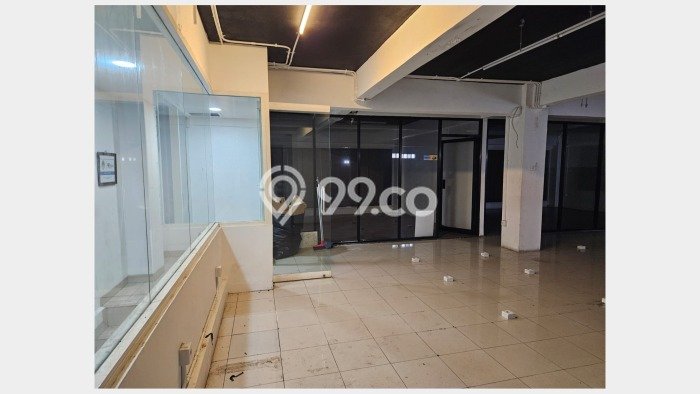 Kantor bagus disewakan di Kebon Jeruk Jakarta Barat dengan LB 500m2 harga sewa terbaik Kantor bagus disewakan di Kebon Jeruk Jakarta Barat dengan LB 500m2 harga sewa terbaik
