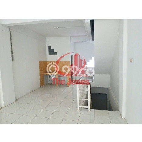 Disewakan Ruko di Kawasan Ramai Gandaria Luas 315m2 Disewakan Ruko di Kawasan Ramai Gandaria Luas 315m2