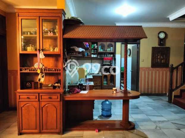Ready to Use! Luxury House LT 366m2 Desain Modern di Rawamangun Ready to Use! Luxury House LT 366m2 Desain Modern di Rawamangun