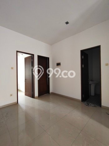 Dijual Rumah Mewah Elegan Dengan View Cantik di Rawamangun, Jakarta Timur Dijual Rumah Mewah Elegan Dengan View Cantik di Rawamangun, Jakarta Timur