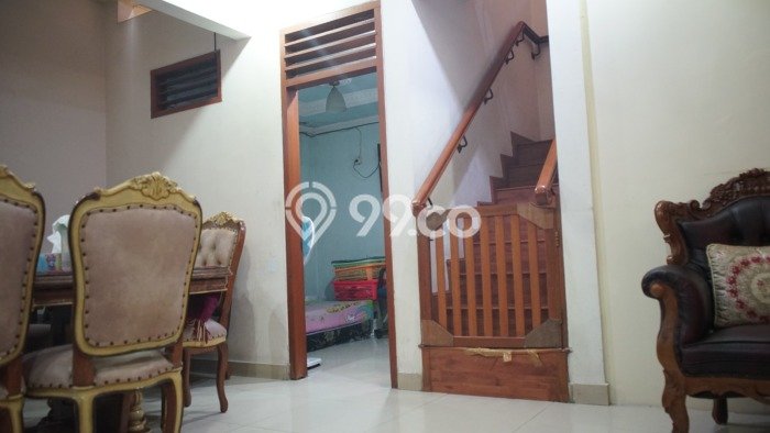 Rumah Bagus kawasan Pulomas, Jakarta Timur, Luas 160m² LB 187m² HARGA MENARIK! Rumah Bagus kawasan Pulomas, Jakarta Timur, Luas 160m² LB 187m² HARGA MENARIK!