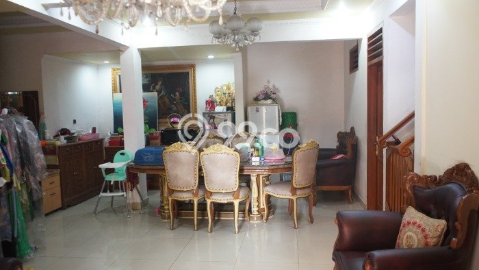 Rumah Bagus kawasan Pulomas, Jakarta Timur, Luas 160m² LB 187m² HARGA MENARIK! Rumah Bagus kawasan Pulomas, Jakarta Timur, Luas 160m² LB 187m² HARGA MENARIK!
