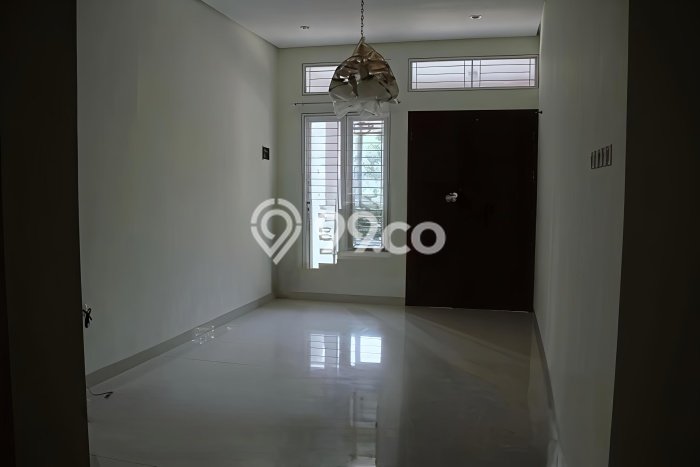 Lokasi terbaik! Rumah siap huni disewakan di Kelapa Gading LB 182m2 Lokasi terbaik! Rumah siap huni disewakan di Kelapa Gading LB 182m2
