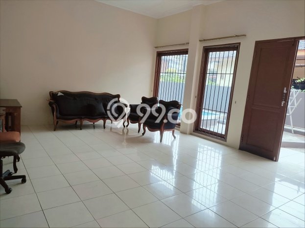 Rumah Cantik Siap Pakai Di Kelapa Gading Luas 300m2 Aman Rumah Cantik Siap Pakai Di Kelapa Gading Luas 300m2 Aman