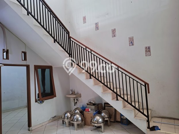 Jual Rumah Luas Megah Dengan View Eksklusif di Kayu Putih, Jakarta Timur Jual Rumah Luas Megah Dengan View Eksklusif di Kayu Putih, Jakarta Timur