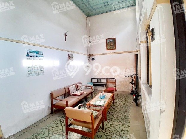 Rumah Eksklusif Siap Huni LT 573m2 di Klojen, Malang Rumah Eksklusif Siap Huni LT 573m2 di Klojen, Malang