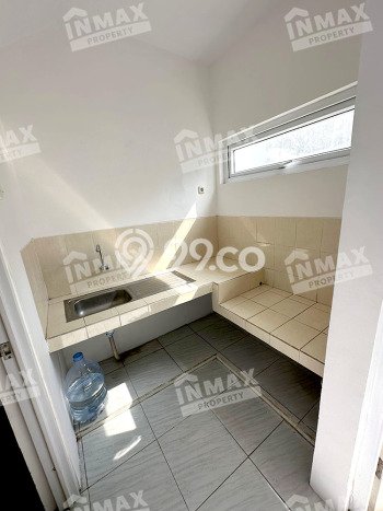 Rumah Luas Asri 2 KT Siap Huni di Sawojajar Malang Rumah Luas Asri 2 KT Siap Huni di Sawojajar Malang