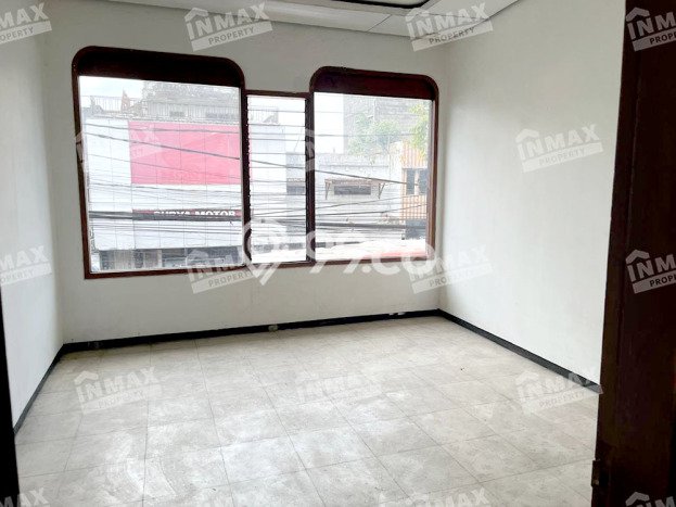 Disewakan! Rumah 2 Kamar Tidur &
2 Kamar Mandi di Jodipan, Malang Disewakan! Rumah 2 Kamar Tidur &
2 Kamar Mandi di Jodipan, Malang