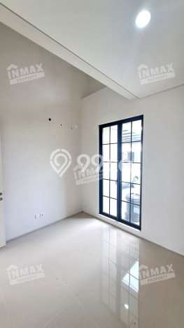 Rumah Sewa Malang LT 130m2 LB 94m2 Kawasan Tidar Rumah Sewa Malang LT 130m2 LB 94m2 Kawasan Tidar