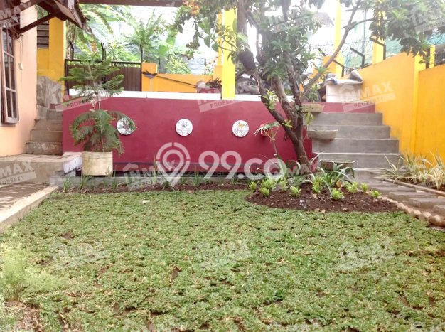 Kost Dijual di Tlogomas dengan 11 KT dan Luas 220m2 Kost Dijual di Tlogomas dengan 11 KT dan Luas 220m2