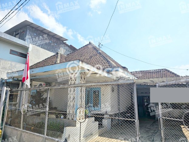 HOT DEAL! Dijual Rumah Premium di Sukun, Malang, LT 289m² Luas Bangunan 150m² HOT DEAL! Dijual Rumah Premium di Sukun, Malang, LT 289m² Luas Bangunan 150m²