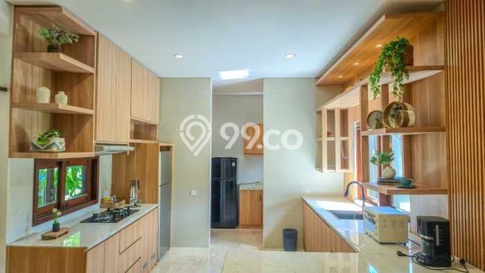 Vila Kawasan , Luas 650m2m², Akses Mudah Fasilitas Umum Vila Kawasan , Luas 650m2m², Akses Mudah Fasilitas Umum