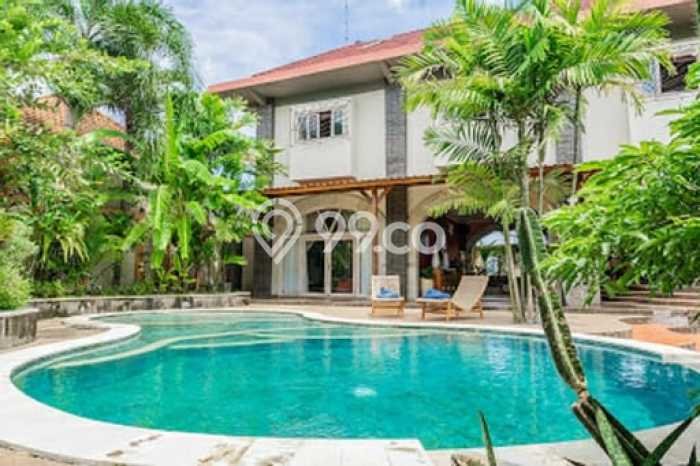 LOKASI TERBAIK! Vila di , Dimensi 1070m2m², Lokasi Strategis dengan akses mudah LOKASI TERBAIK! Vila di , Dimensi 1070m2m², Lokasi Strategis dengan akses mudah