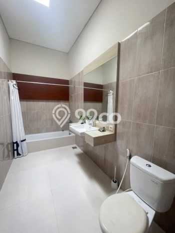 Vila Tenang Kawasan , Area 300m2m², View Menarik sekitar Vila Tenang Kawasan , Area 300m2m², View Menarik sekitar
