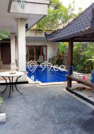 HOT DEAL! Vila di , Area 400m2m², Lokasi Strategis HOT DEAL! Vila di , Area 400m2m², Lokasi Strategis