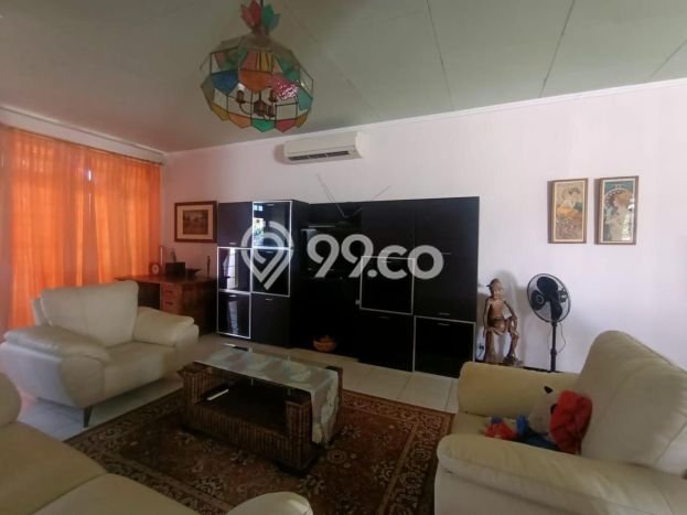 Vila Strategis di , Dimensi 413m2m², Lingkungan Asri dan aman Vila Strategis di , Dimensi 413m2m², Lingkungan Asri dan aman