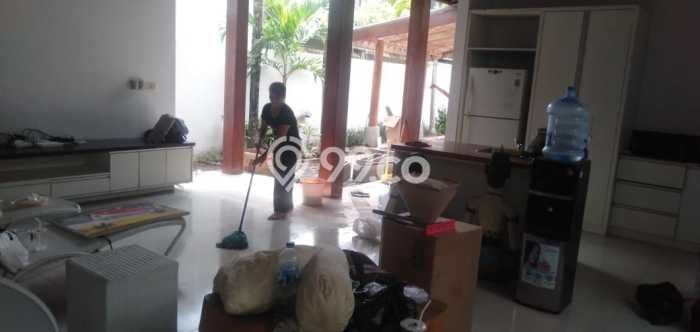 LOKASI STRATEGIS! Vila di , Luas 212m2m², Area Potensial LOKASI STRATEGIS! Vila di , Luas 212m2m², Area Potensial