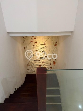 Rumah Lokasi Strategis area Denpasar Barat, Denpasar, Luas 100m2m² Bangunan 145m2m² Rumah Lokasi Strategis area Denpasar Barat, Denpasar, Luas 100m2m² Bangunan 145m2m²