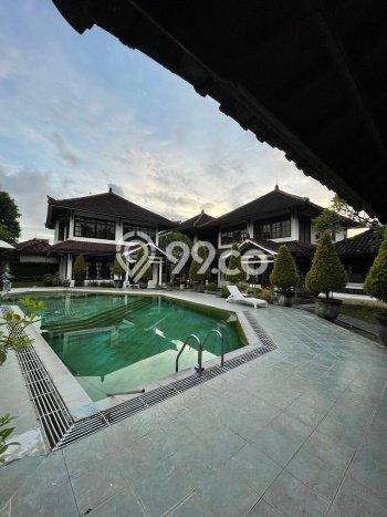 Vila di Sanur, Area 1400m2m², Cocok untuk tempat tinggal Anda Vila di Sanur, Area 1400m2m², Cocok untuk tempat tinggal Anda