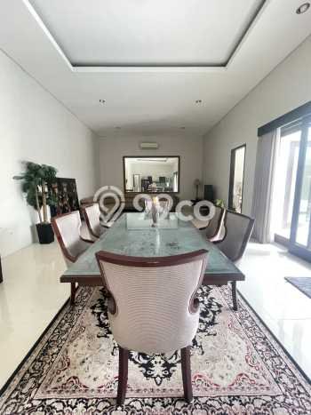 Vila Tenang Kawasan , Area 300m2m², View Menarik sekitar Vila Tenang Kawasan , Area 300m2m², View Menarik sekitar