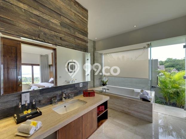 Vila Kawasan , Luas 1100m2m², Dekat ke berbagai fasilitas umum Vila Kawasan , Luas 1100m2m², Dekat ke berbagai fasilitas umum