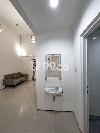 Jual Rumah Modern 2 KT di Sektor 9-Bintaro, Tangerang Selatan Jual Rumah Modern 2 KT di Sektor 9-Bintaro, Tangerang Selatan