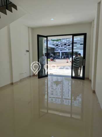 Ruko Disewakan di Area Ramai BSD, Tangerang Selatan Ruko Disewakan di Area Ramai BSD, Tangerang Selatan