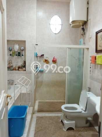 Rumah Elit Modern Tanpa Renovasi di Legenda Wisata Bogor Rumah Elit Modern Tanpa Renovasi di Legenda Wisata Bogor