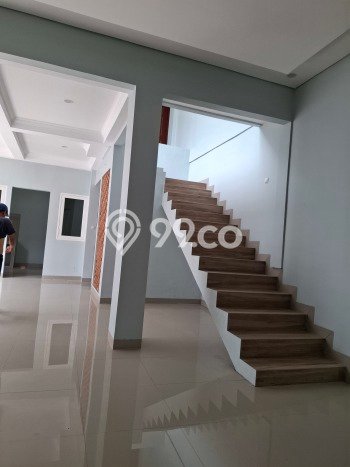 Hunian Nyaman Asri 4 KT Siap Pakai di Jati Mekar Bekasi Hunian Nyaman Asri 4 KT Siap Pakai di Jati Mekar Bekasi