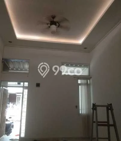 Rumah Minimalis 2 Kamar LT 84m2 di Bekasi Kota Rumah Minimalis 2 Kamar LT 84m2 di Bekasi Kota