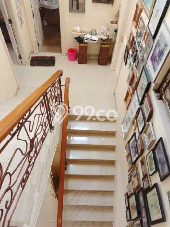 Rumah Elit Modern Tanpa Renovasi di Legenda Wisata Bogor Rumah Elit Modern Tanpa Renovasi di Legenda Wisata Bogor