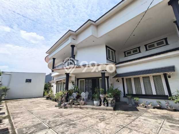 Dijual Rumah Mewah Megah Dengan View Eksklusif di Jati Mekar, Bekasi Dijual Rumah Mewah Megah Dengan View Eksklusif di Jati Mekar, Bekasi
