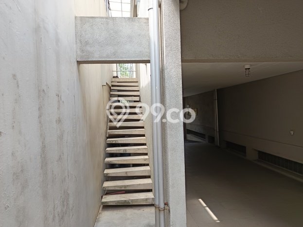 Hunian Mewah LB 367m2 Siap Huni Desain Elegan di Kayu Putih, Jakarta Timur Hunian Mewah LB 367m2 Siap Huni Desain Elegan di Kayu Putih, Jakarta Timur