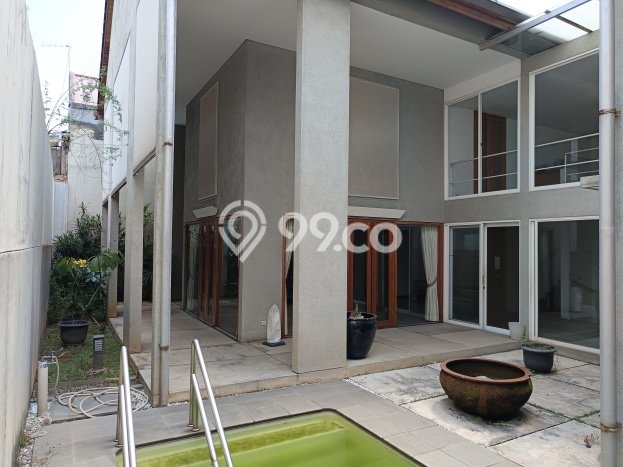 Hunian Mewah LB 367m2 Siap Huni Desain Elegan di Kayu Putih, Jakarta Timur Hunian Mewah LB 367m2 Siap Huni Desain Elegan di Kayu Putih, Jakarta Timur