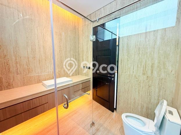 Rumah Elit LB 650m2 Siap Pakai Desain Elegan di Sentul City, Bogor Rumah Elit LB 650m2 Siap Pakai Desain Elegan di Sentul City, Bogor