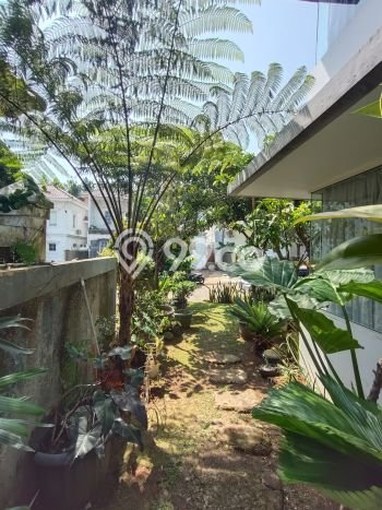 Ready to Use! Premium House LT 224m2 Desain Modern di Sentul City Ready to Use! Premium House LT 224m2 Desain Modern di Sentul City