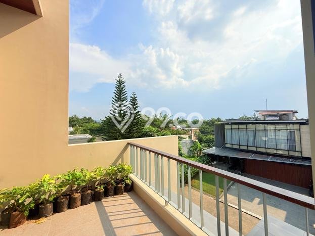 Rumah Elit LB 650m2 Siap Pakai Desain Elegan di Sentul City, Bogor Rumah Elit LB 650m2 Siap Pakai Desain Elegan di Sentul City, Bogor