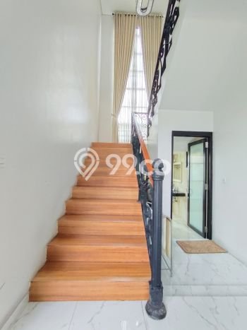 Rumah Mewah LB 500m2 Siap Pakai Desain Elegan di Sentul City, Bogor Rumah Mewah LB 500m2 Siap Pakai Desain Elegan di Sentul City, Bogor