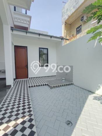 Rumah Mewah LB 190m2 Siap Pakai Desain Elegan di Sentul City, Bogor Rumah Mewah LB 190m2 Siap Pakai Desain Elegan di Sentul City, Bogor