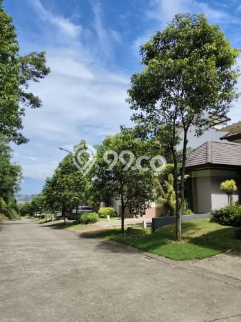 SPECIAL OFFER! Tersedia KPR Rumah Modern lokasi Sentul City, Bogor, Luas 105m² LB 44m² SPECIAL OFFER! Tersedia KPR Rumah Modern lokasi Sentul City, Bogor, Luas 105m² LB 44m²