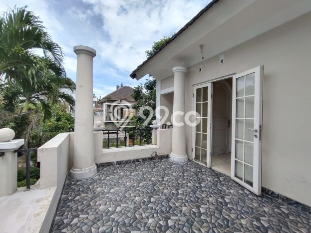 Rumah Elit LB 153m2 Siap Pakai Desain Elegan di Sentul City, Bogor Rumah Elit LB 153m2 Siap Pakai Desain Elegan di Sentul City, Bogor
