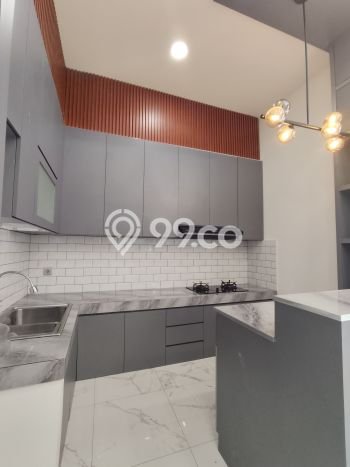 Rumah Mewah LB 190m2 Siap Pakai Desain Elegan di Sentul City, Bogor Rumah Mewah LB 190m2 Siap Pakai Desain Elegan di Sentul City, Bogor