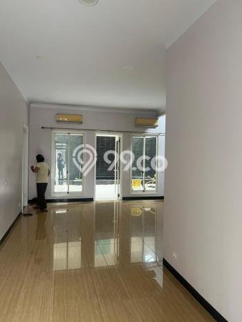 Rumah Luxury Modern Tanpa Renovasi di Gading Serpong Tangerang Rumah Luxury Modern Tanpa Renovasi di Gading Serpong Tangerang
