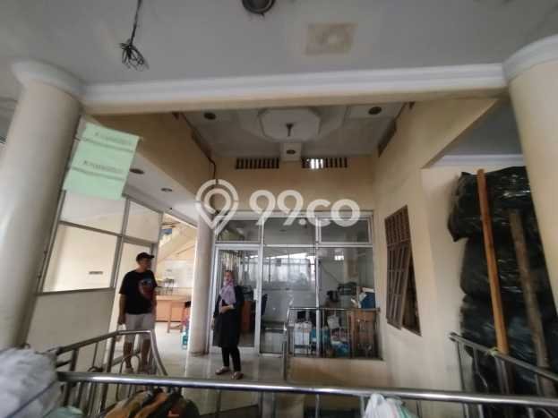 Unit Komersial Dijual di Tebet Jakarta Selatan 650m2 Unit Komersial Dijual di Tebet Jakarta Selatan 650m2