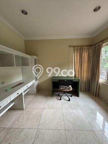 Disewakan Rumah Harga Terjangkau di Lippo Karawaci Tangerang dengan 4 KT Disewakan Rumah Harga Terjangkau di Lippo Karawaci Tangerang dengan 4 KT